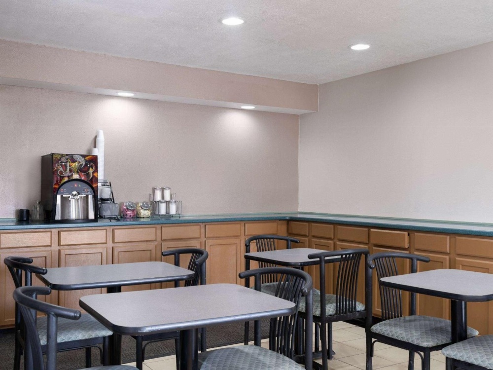 Travelodge by Wyndham Tucson AZ Main image