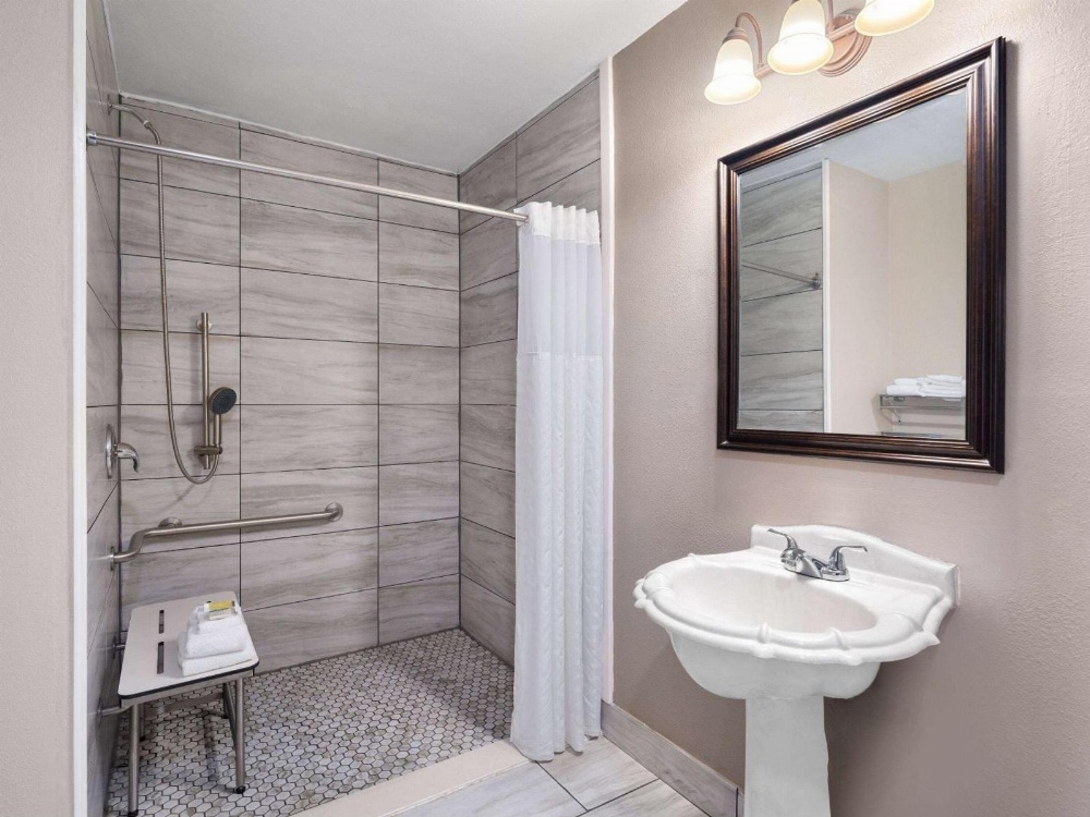 Travelodge by Wyndham Tucson AZ